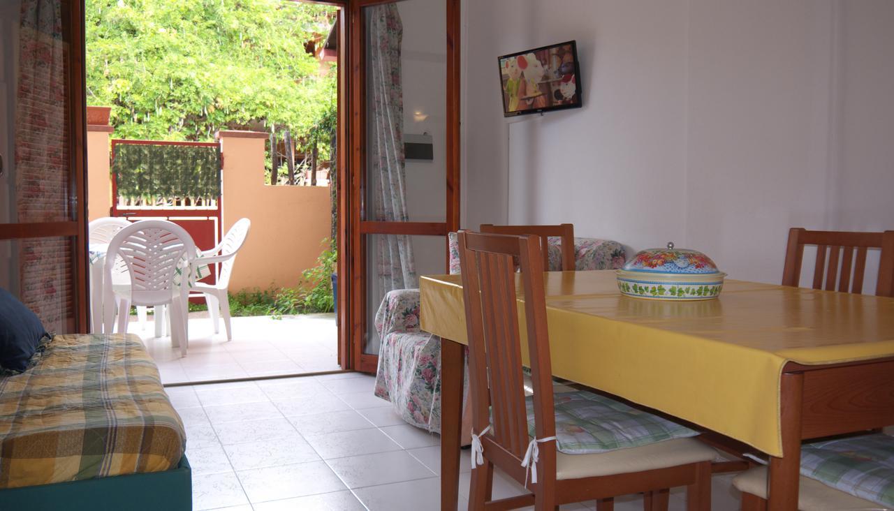 Appartamenti Simius Villasimius Bagian luar foto