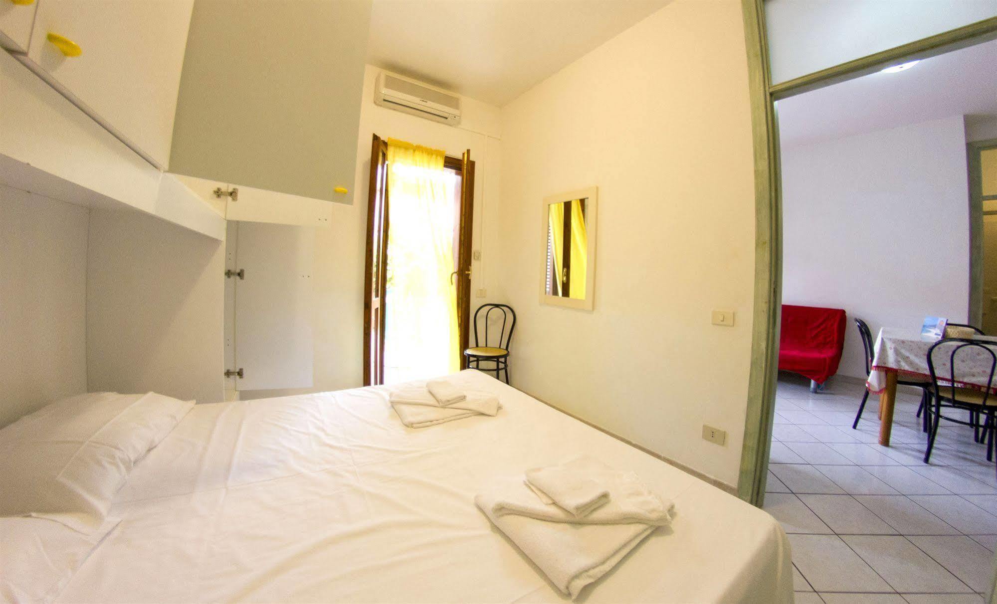 Appartamenti Simius Villasimius Bagian luar foto