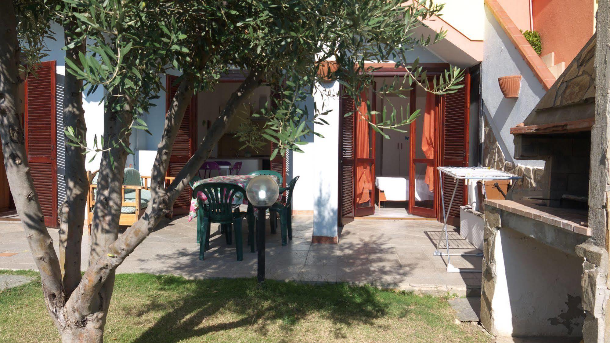 Appartamenti Simius Villasimius Bagian luar foto